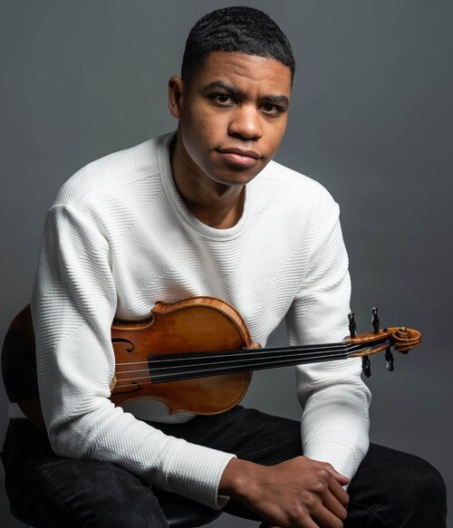 Brendon Elliott, violin